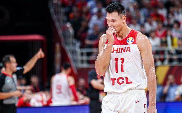 开云-易建联现身全明星：期待早日复出 仍渴望为国效力