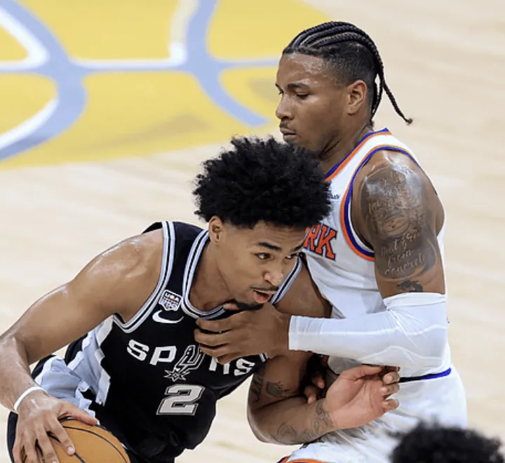 开云下载-老哈珀吐槽：3名NBA裁判都睡着了，这太糟糕了！！